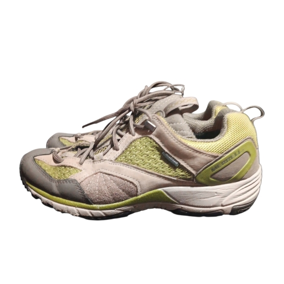 Merrell Waterproof Sneakers - Picture 4 of 10